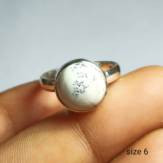 Beautiful Dendrite Agate Ring