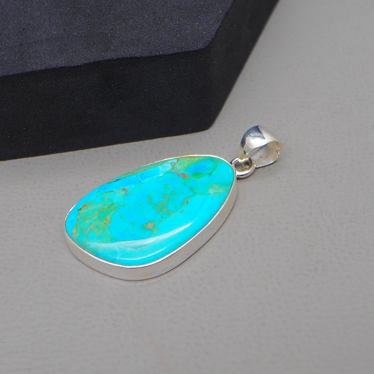 Kingman Blue Turquoise Pendant, 925 Sterling Silver, Blue Mohave Pendant, Trillion Shape Shape Pendant, Fashion Jewelry, 32.5Ct Approx.