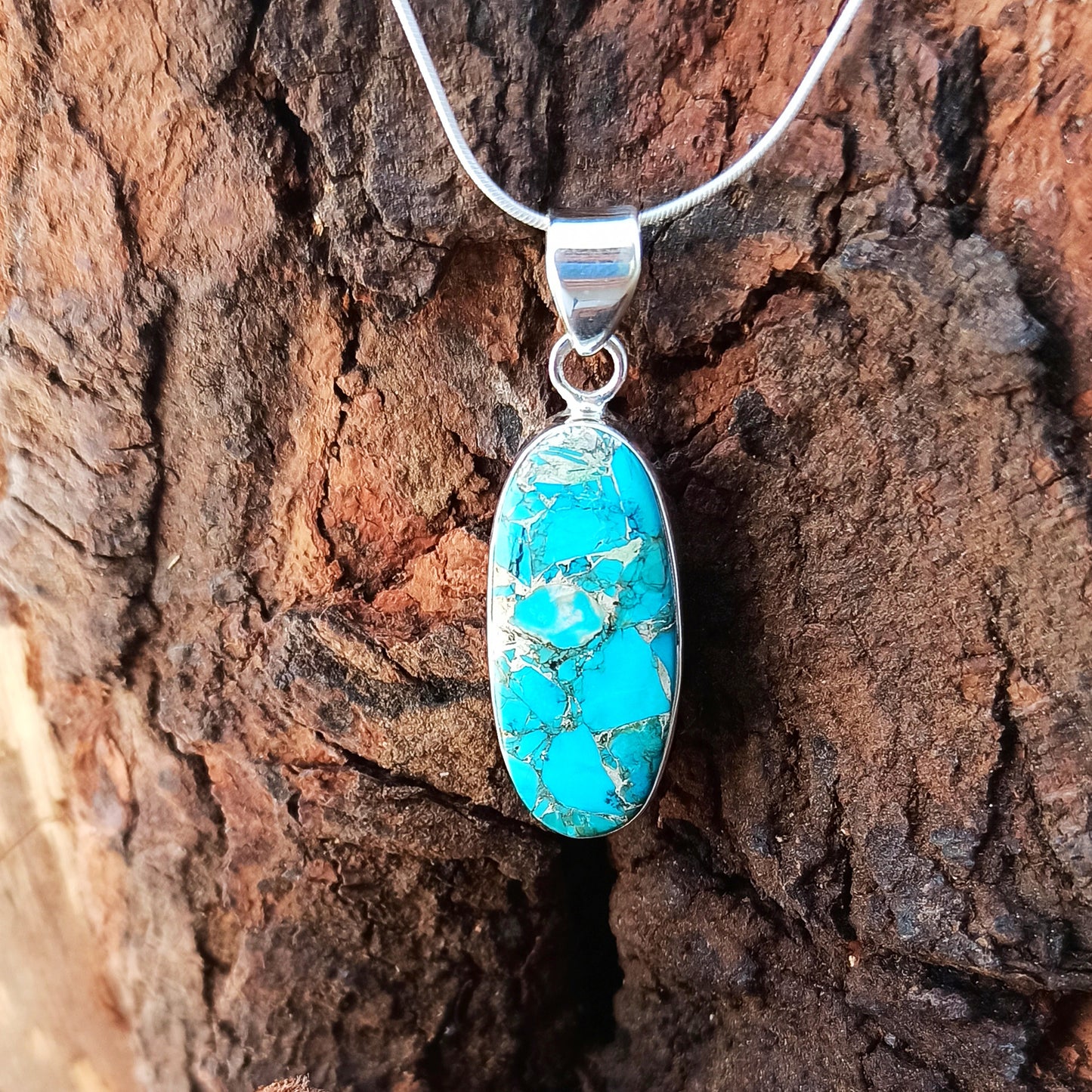 Magnesite Copper Mohave Gemstone Silver Jewelry Pendant, 925 Sterling Silver Pendant, Party Wear Silver Necklace, 35x13x5mm Approx.