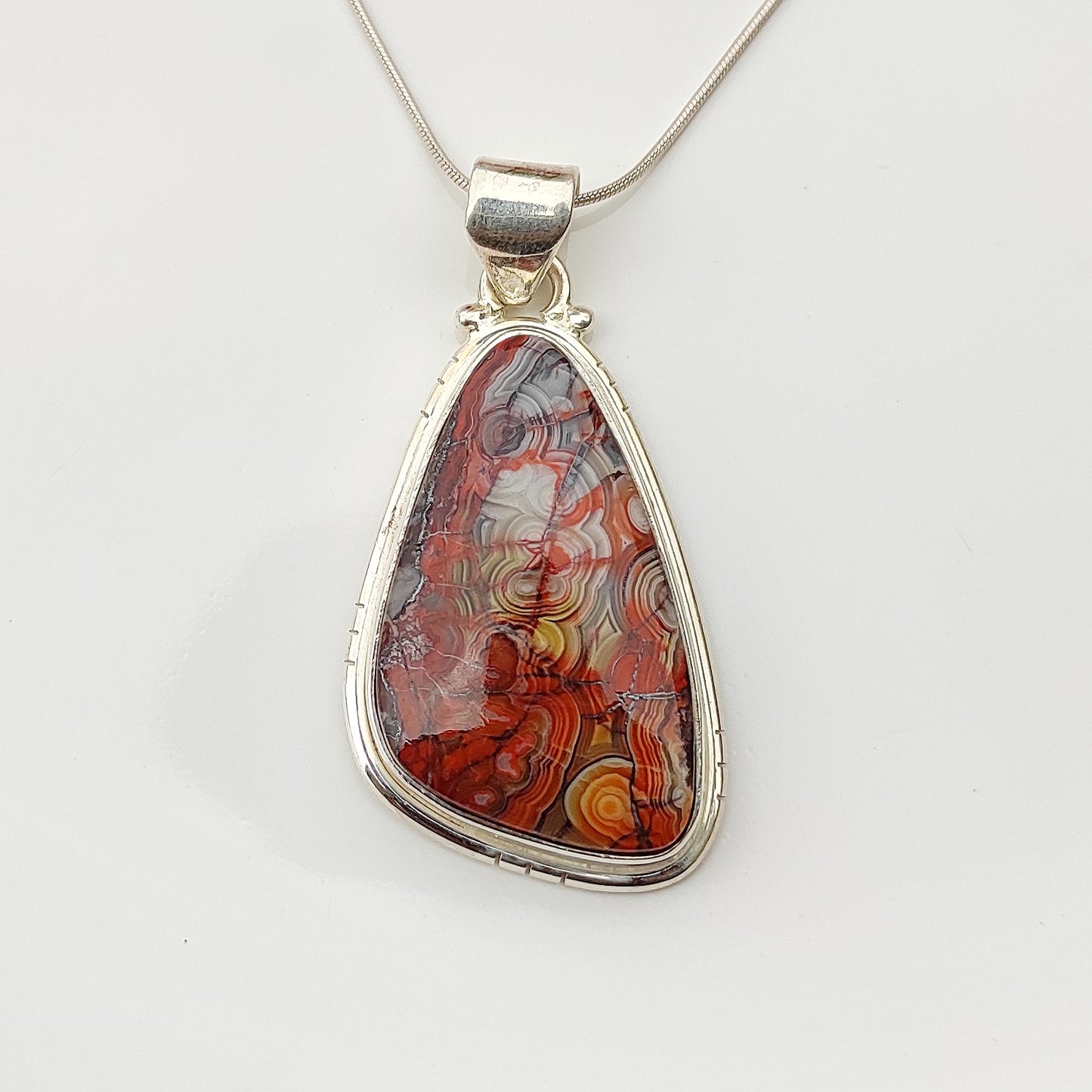 Fabulous Crazy Lace Agate Gemstone Pendant Necklace+-