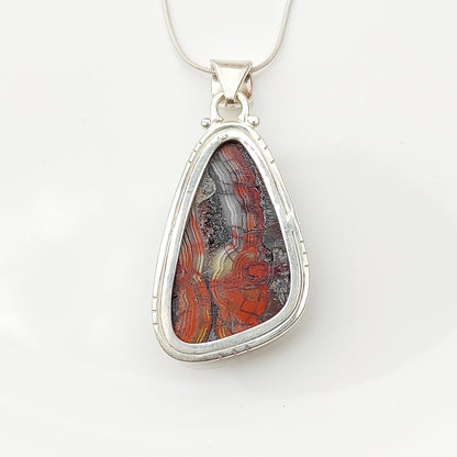 Fabulous Crazy Lace Agate Gemstone Pendant Necklace+-