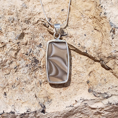 Beautiful Polish Flint 925 Sterling Silver Pendant