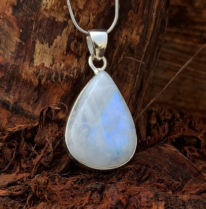 Rainbow Moonstone Gemstone Silver Pendant, 92.5 Sterling Silver Pendant, Pear Shape Gemstone Pendant, 30x18x8mm