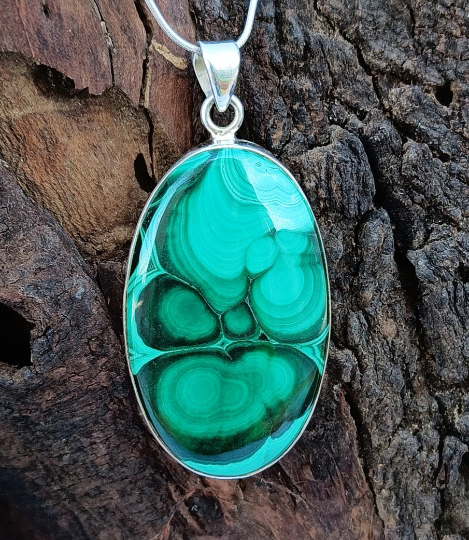 Unique Malachite 925 Silver Pendant | Malachite Cabochon Gemstone | Statement Pendant | 925 Sterling Silver Pendant | Oval Shape Pendant