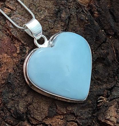 A One Quality Blue Opal Gemstone Silver Pendant Jewelry